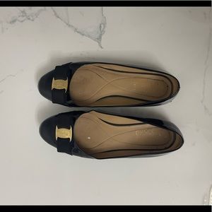 Salvador Ferragamo ballet flats varina size 8